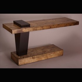 Cantilevered Keystone - SOLD