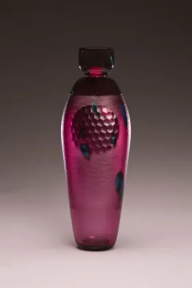 Brilliant Ruby Honeycomb Nomad