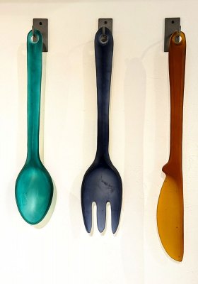 Med Green Spoon, Drk Blue Fork, Topaz Knife